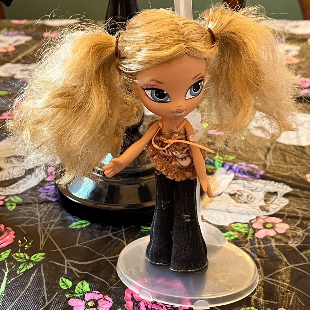 BRATZ doll tween doll